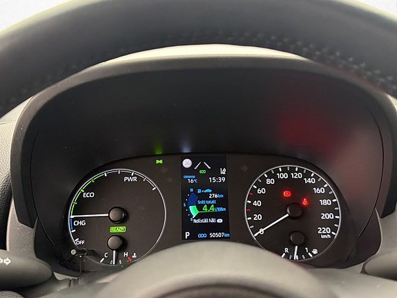 Vehicle Image 16