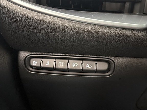 Vehicle Image 29