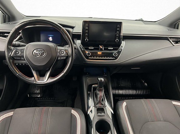 Vehicle Image 12