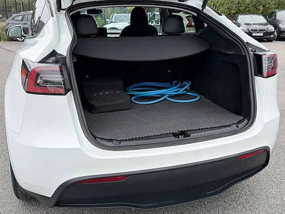 Vehicle Image 36
