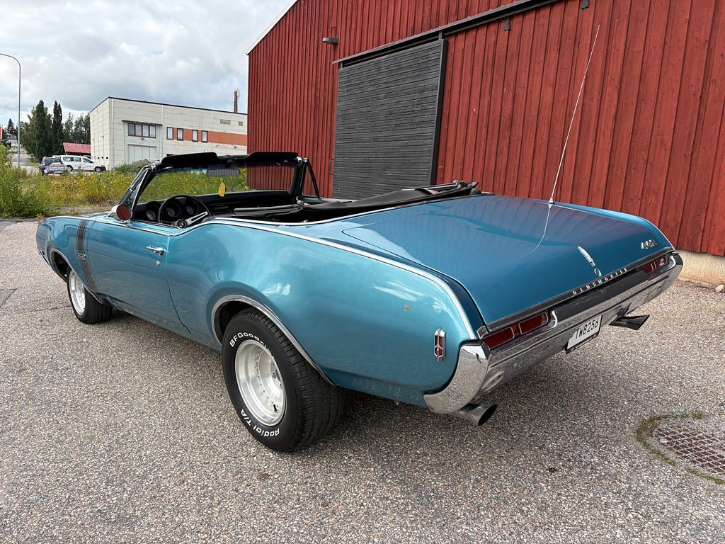 Vehicle Image 30