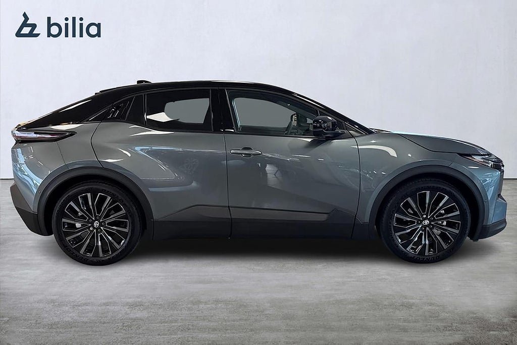 Vehicle Image 18