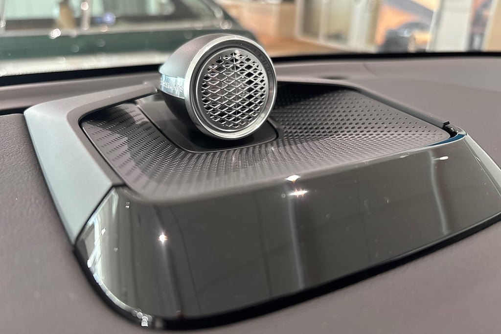 Vehicle Image 22