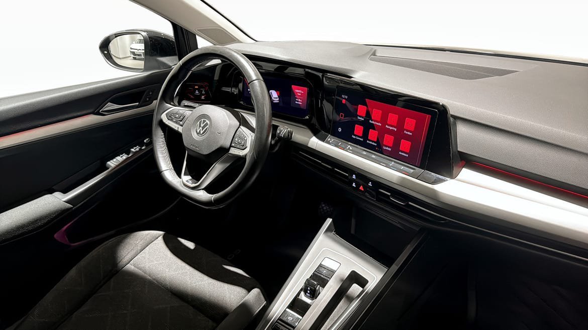 Vehicle Image 11