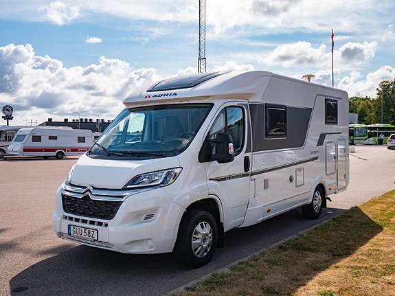 Vehicle Image 22
