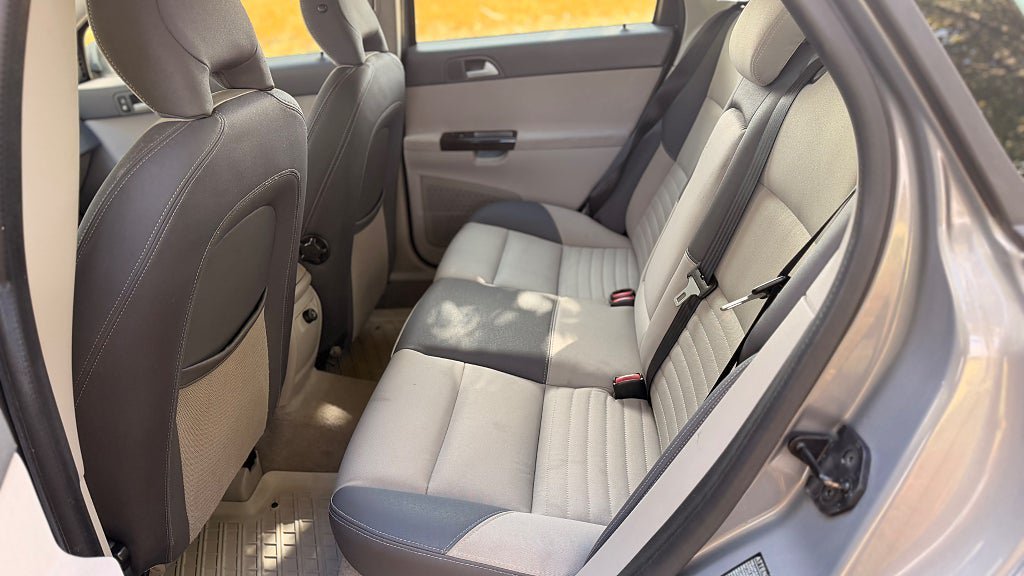 Vehicle Image 13