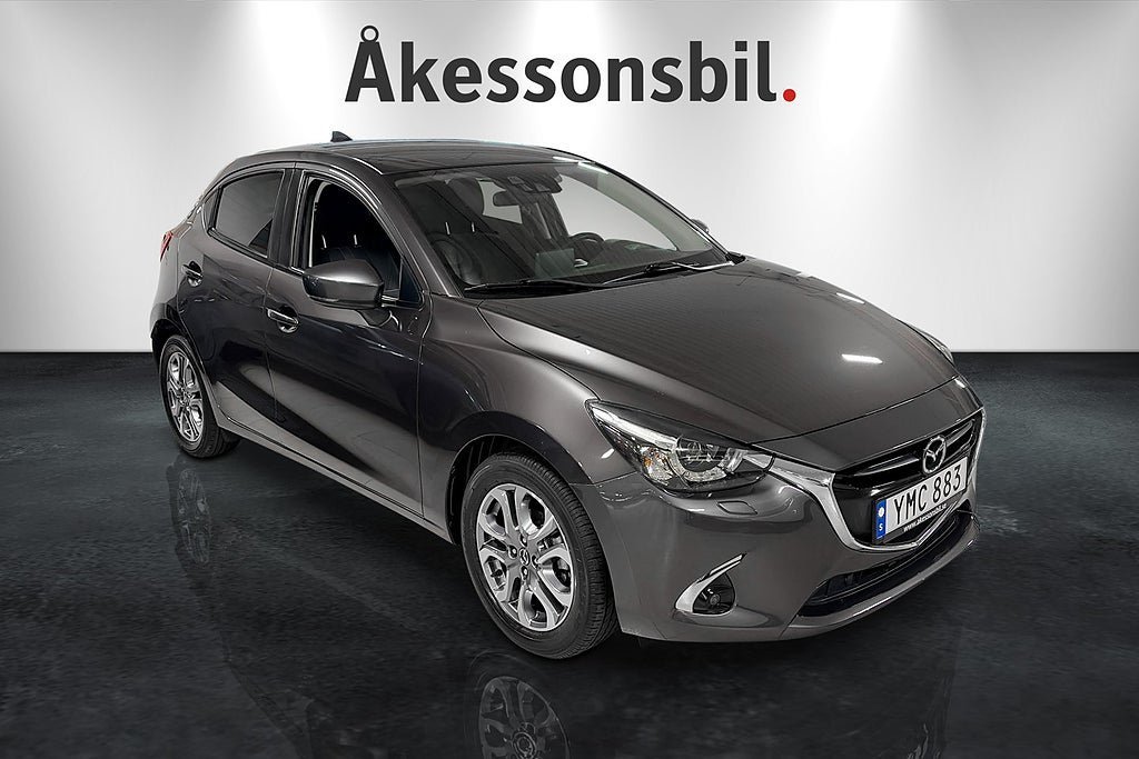 Vehicle Image 3