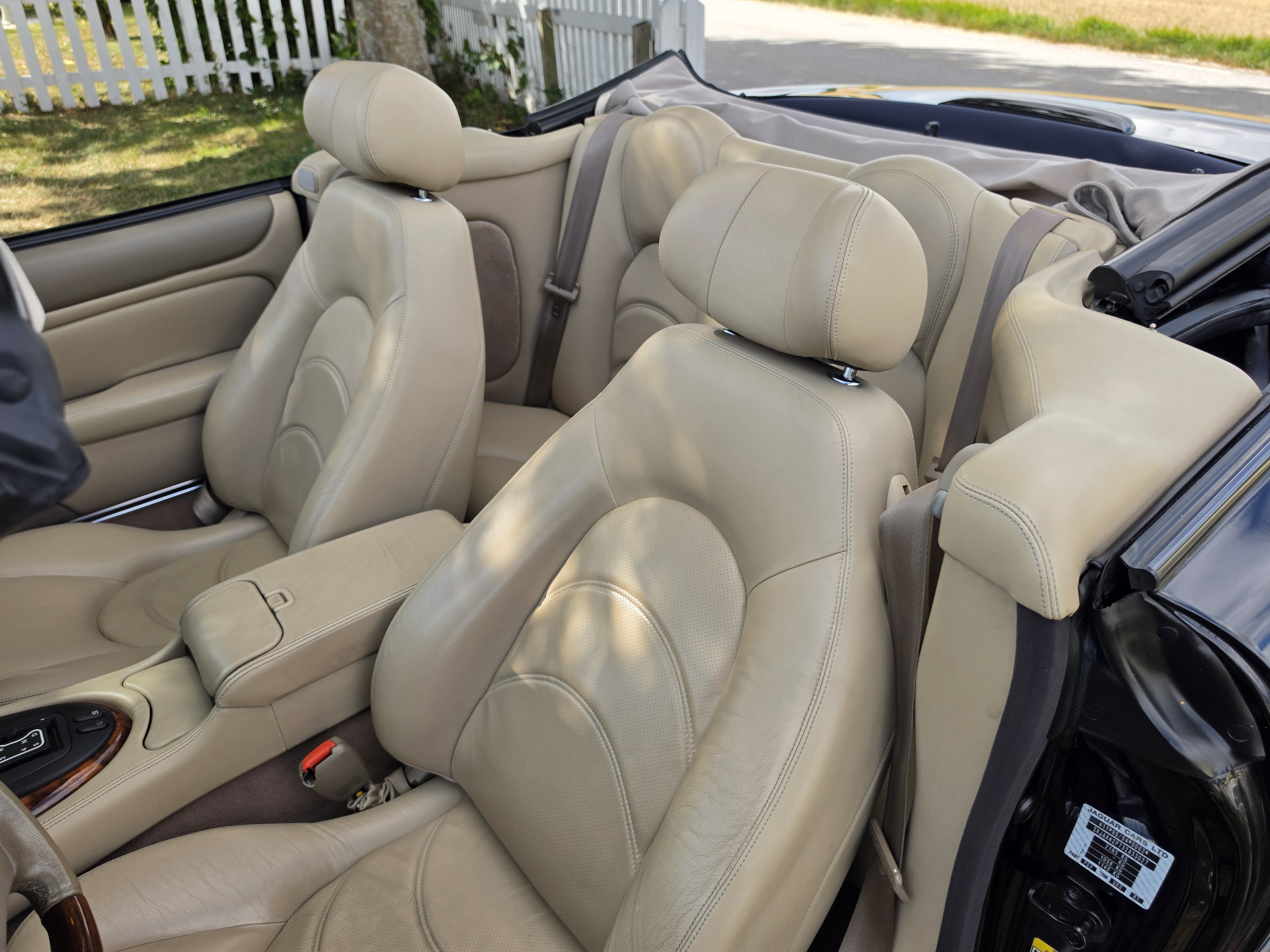 Vehicle Image 22