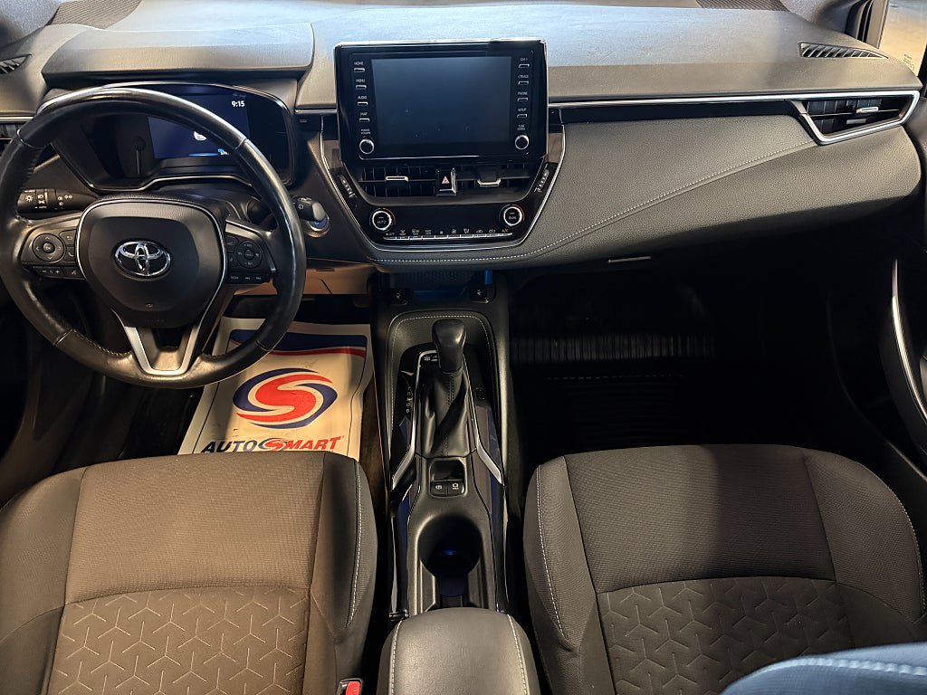 Vehicle Image 10