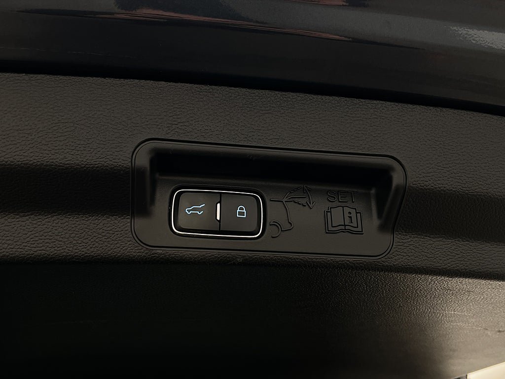 Vehicle Image 29