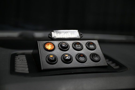 Vehicle Image 28