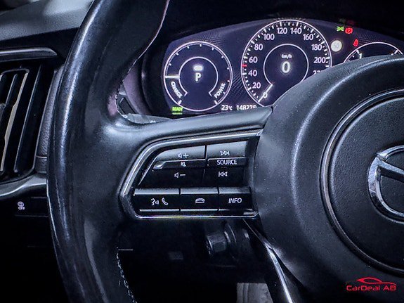 Vehicle Image 23