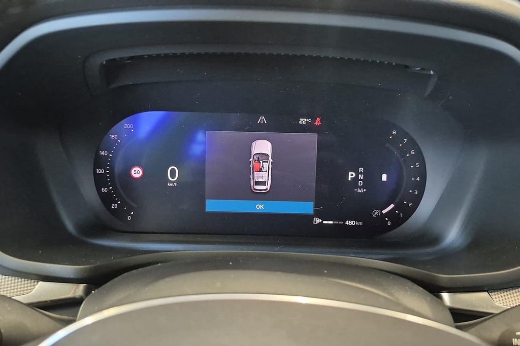 Vehicle Image 15