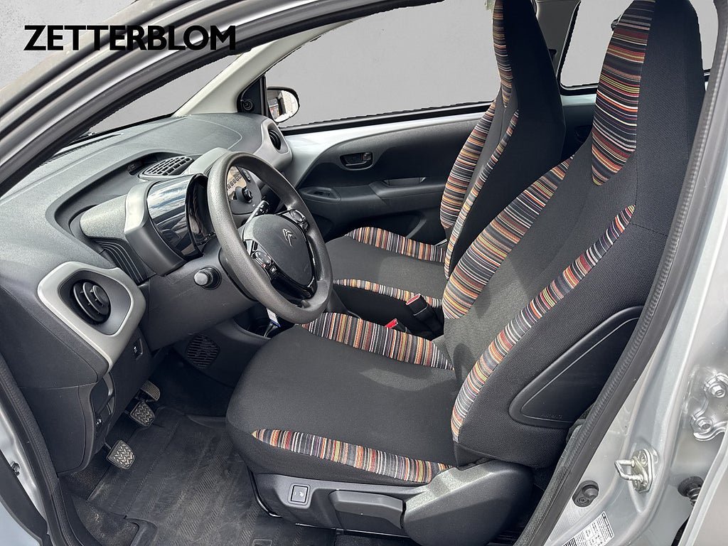 Vehicle Image 7