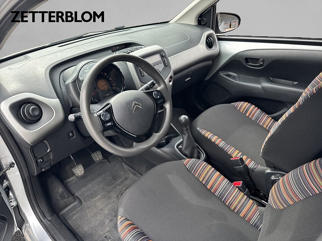Vehicle Image 8