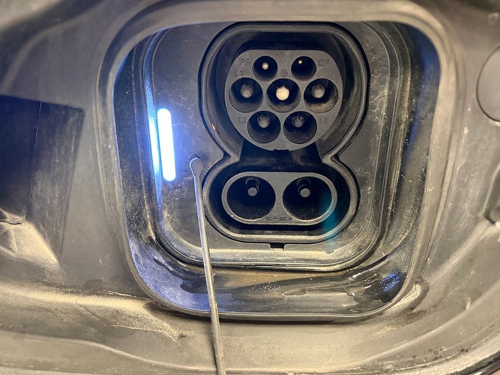 Vehicle Image 22