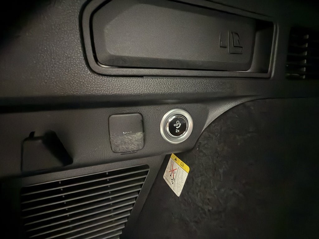 Vehicle Image 28