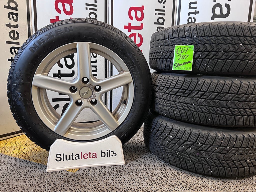Vehicle Image 25