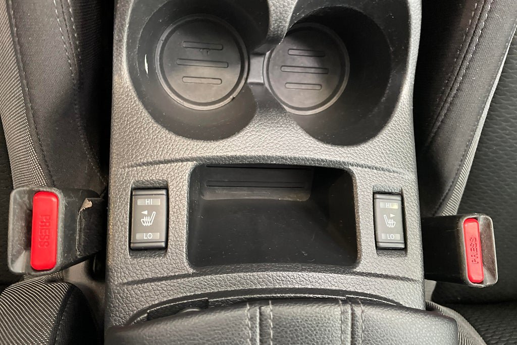 Vehicle Image 24