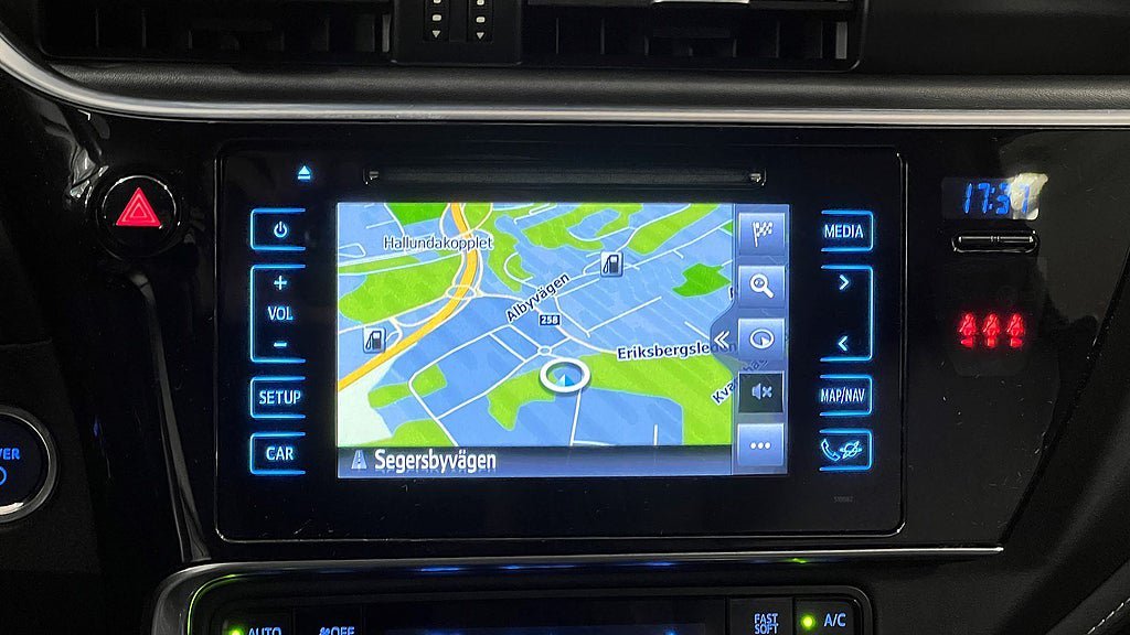 Vehicle Image 20
