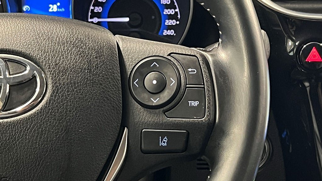 Vehicle Image 22