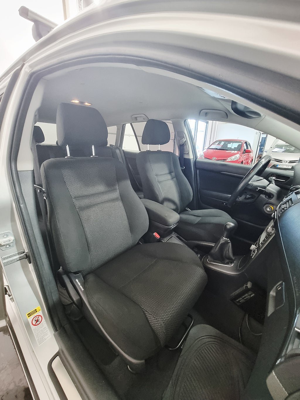 Vehicle Image 19