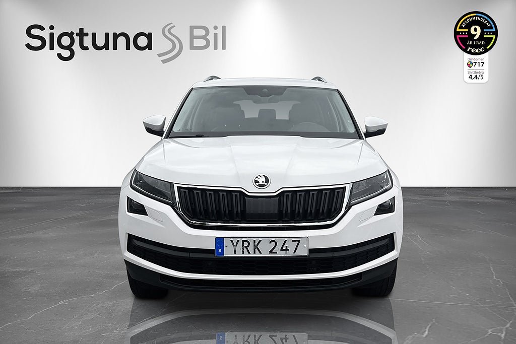 Vehicle Image 8
