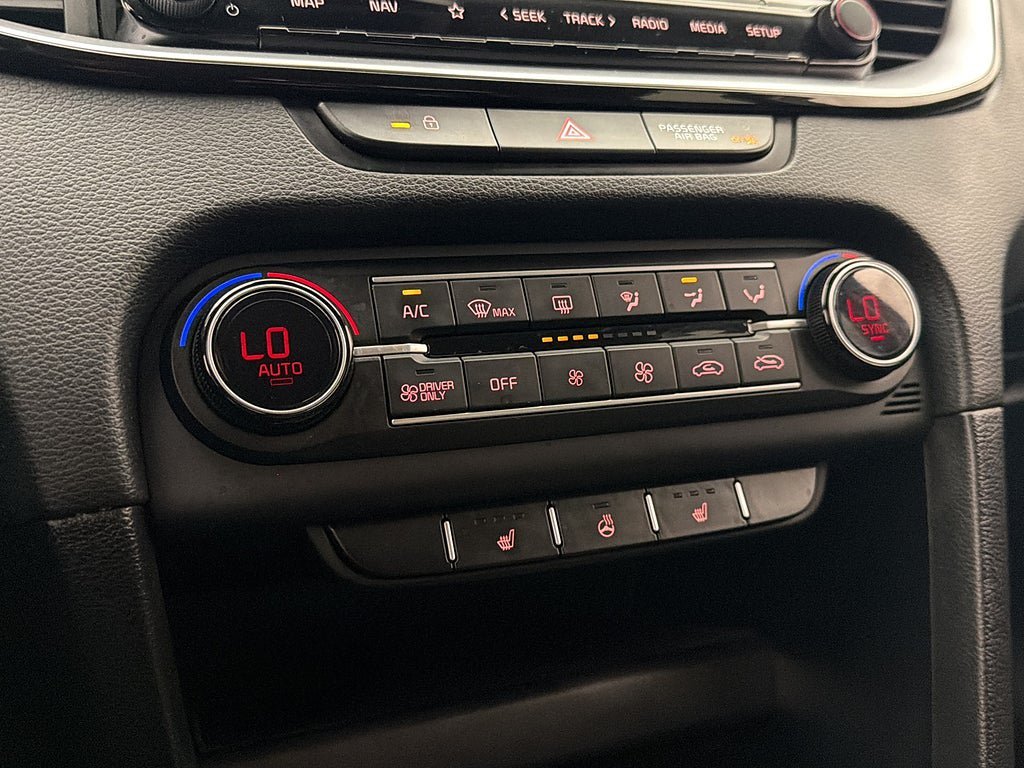 Vehicle Image 24