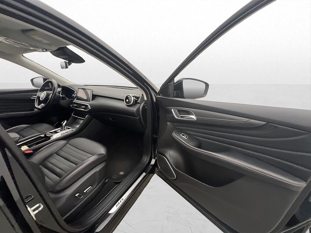 Vehicle Image 31