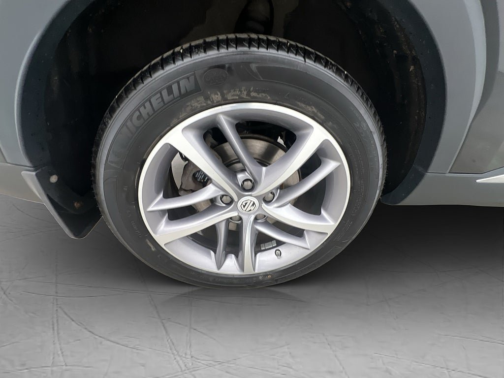 Vehicle Image 36