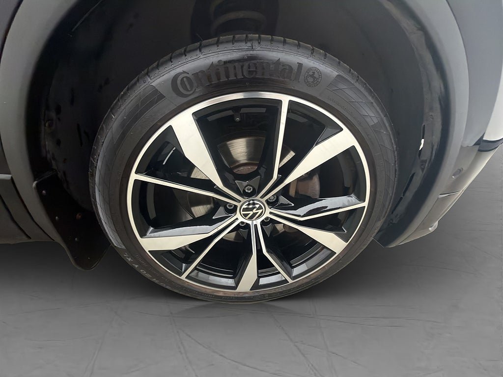 Vehicle Image 37