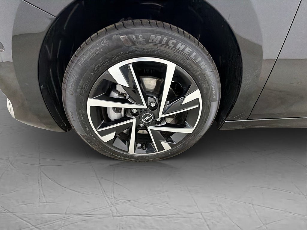 Vehicle Image 31