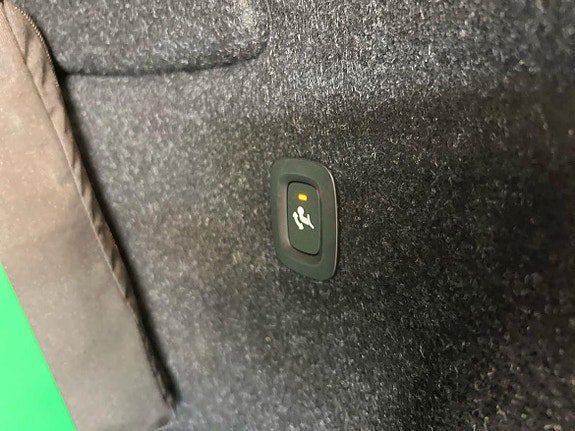 Vehicle Image 27