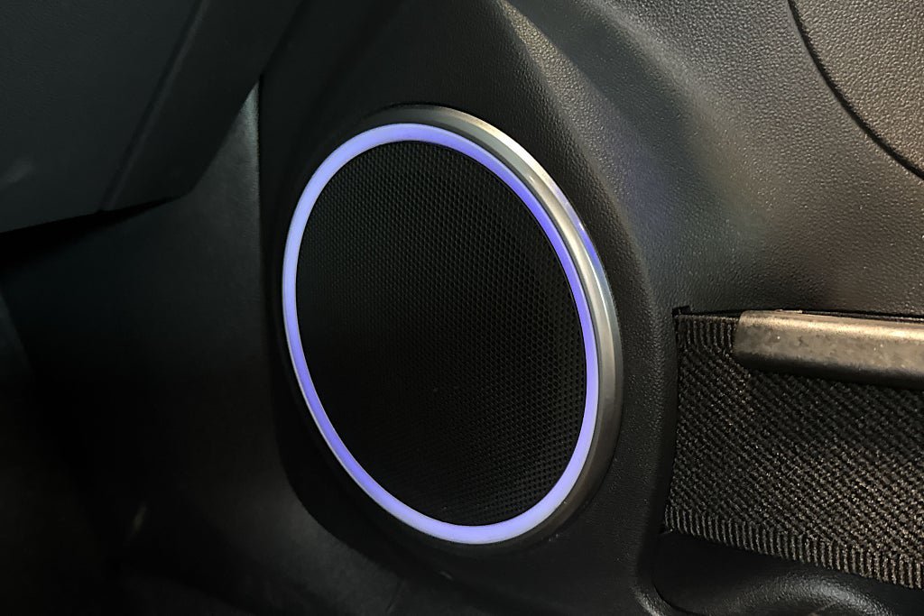 Vehicle Image 23