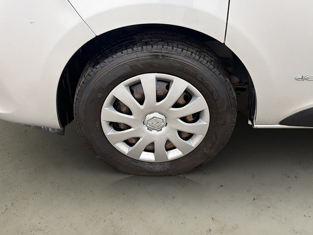 Vehicle Image 26