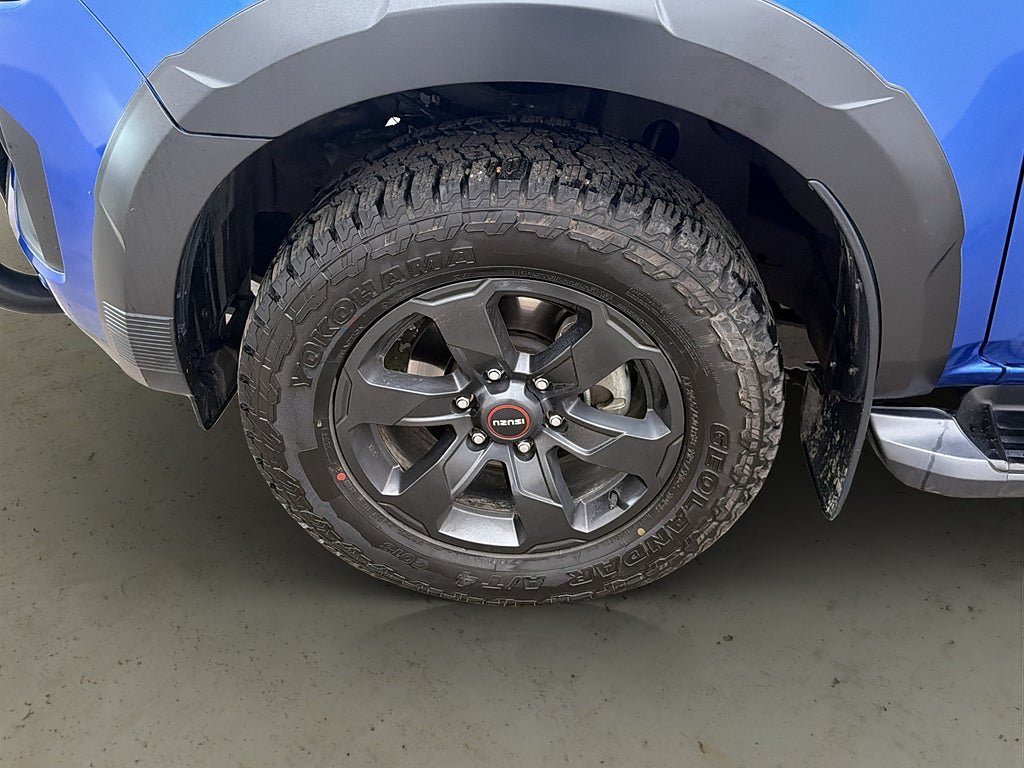 Vehicle Image 33