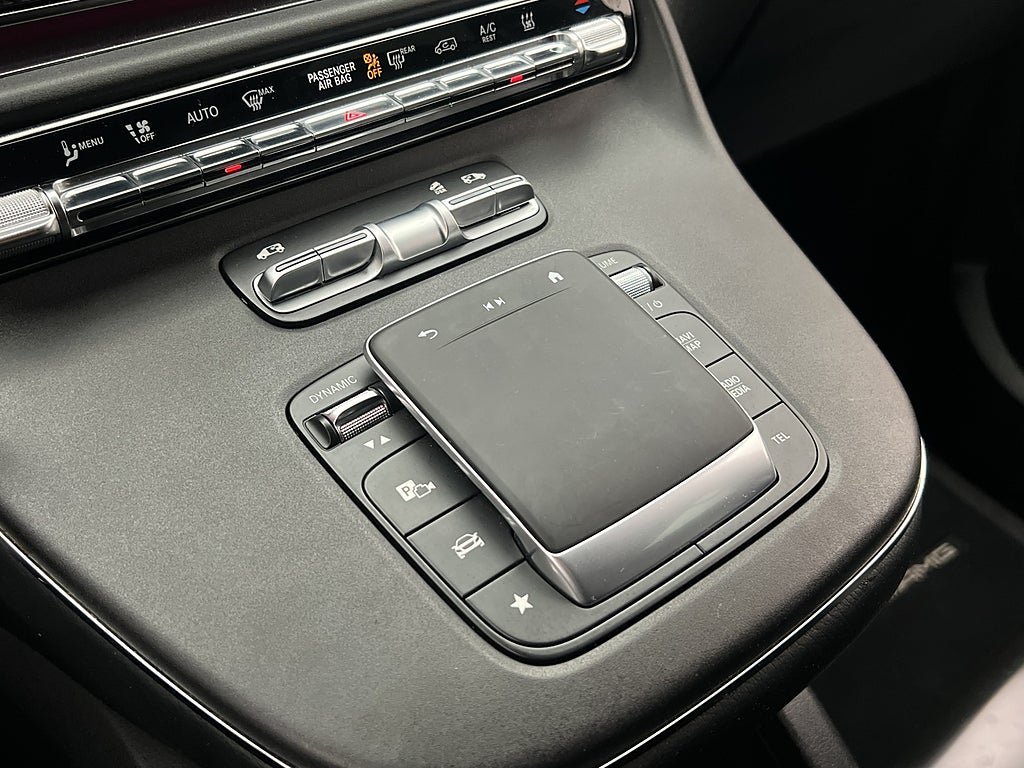 Vehicle Image 28