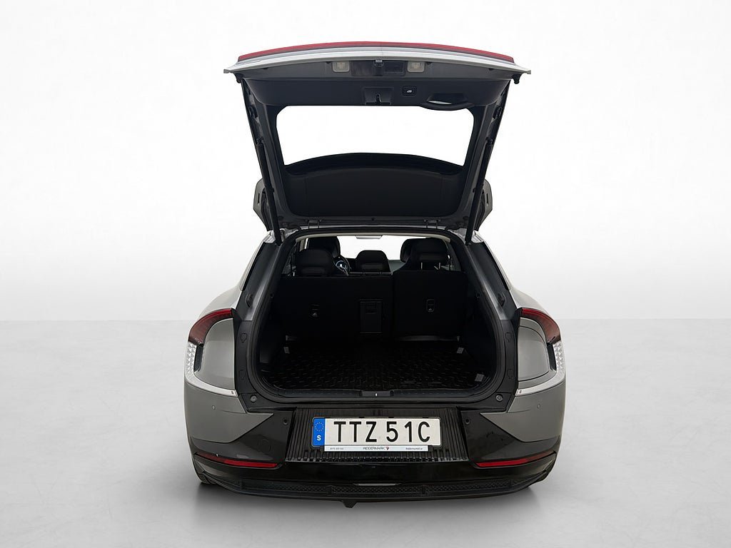 Vehicle Image 32
