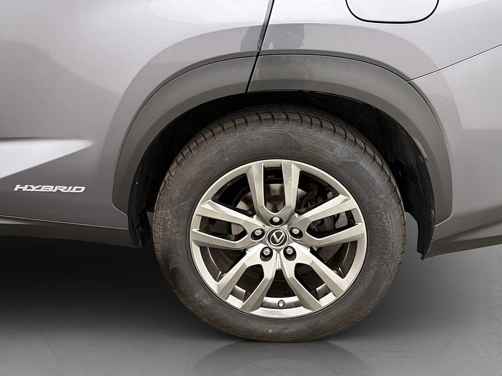 Vehicle Image 30