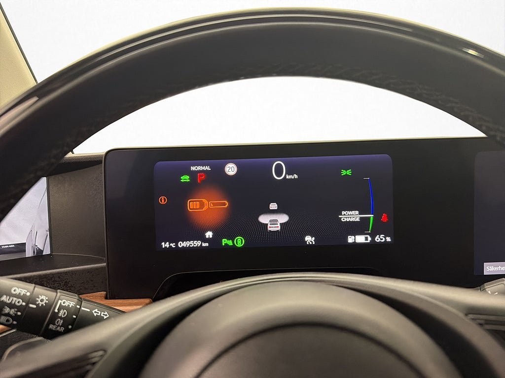 Vehicle Image 16