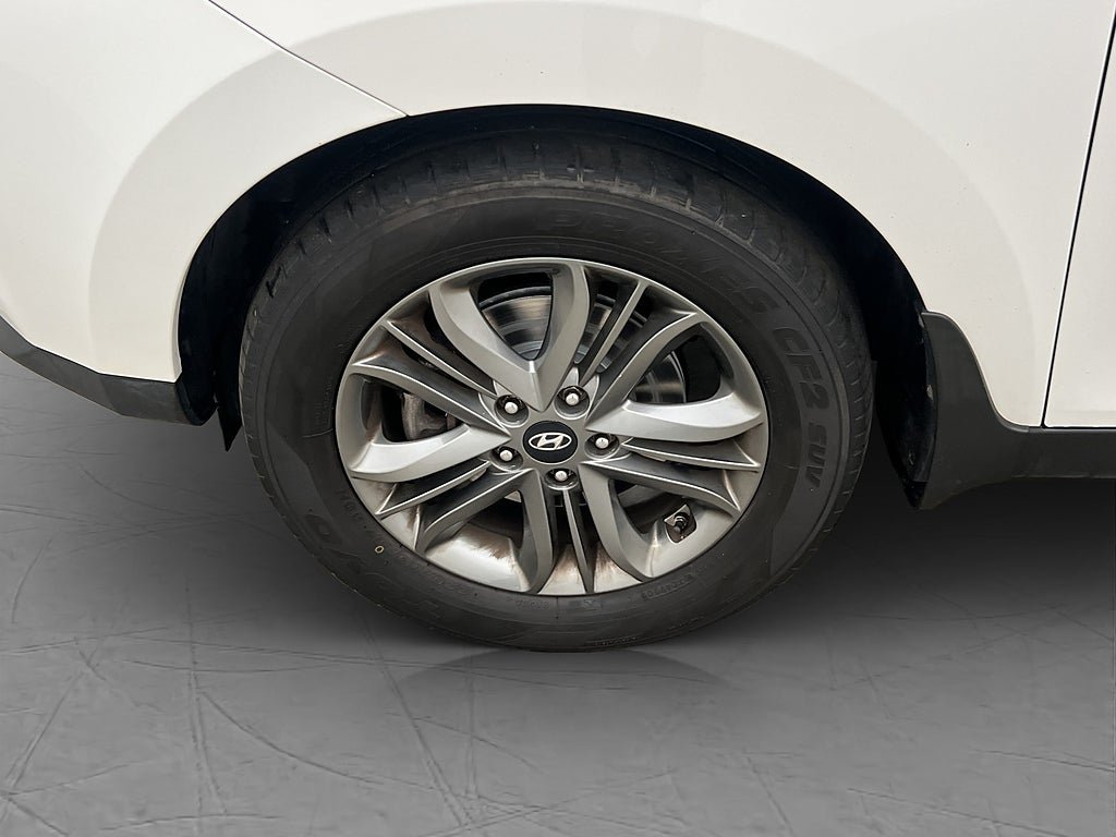 Vehicle Image 30