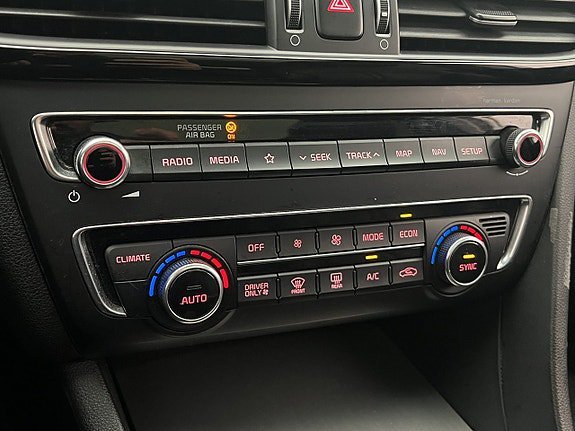 Vehicle Image 29