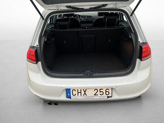Vehicle Image 29
