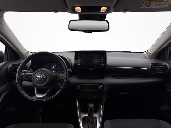 Vehicle Image 11