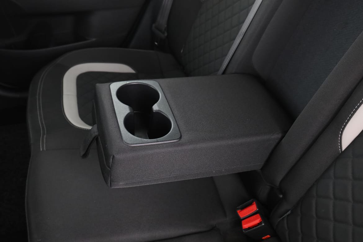 Vehicle Image 36