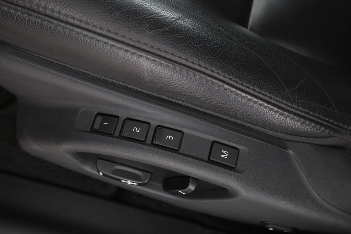 Vehicle Image 35