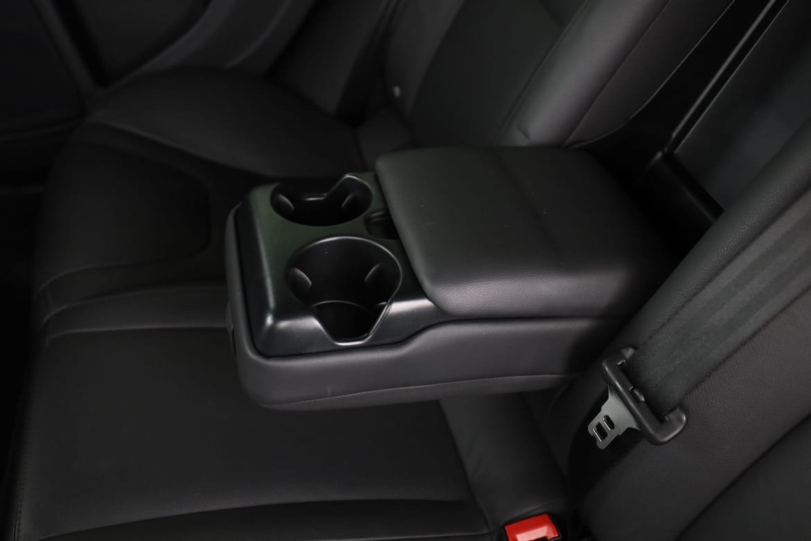 Vehicle Image 38