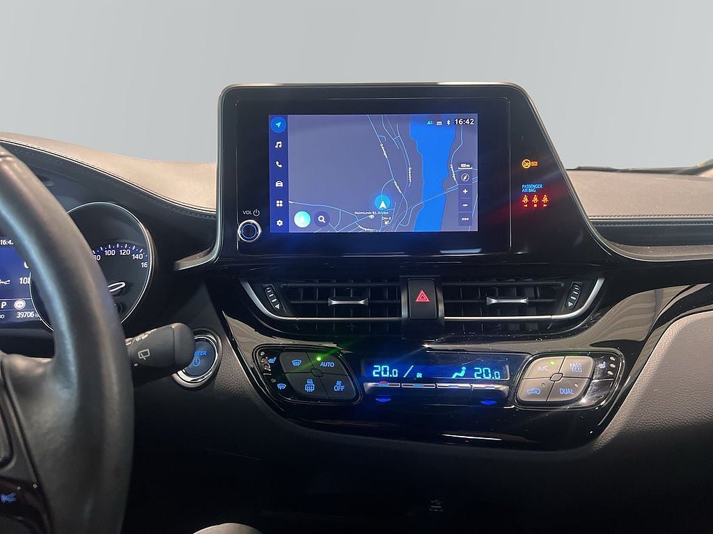 Vehicle Image 15