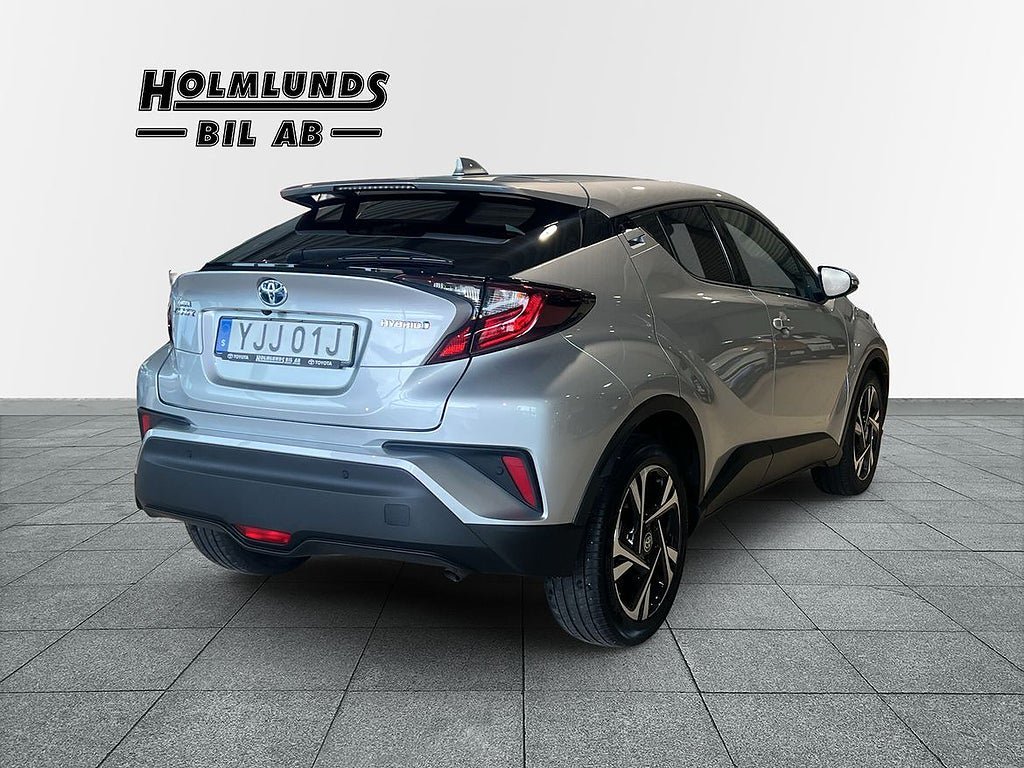 Vehicle Image 18