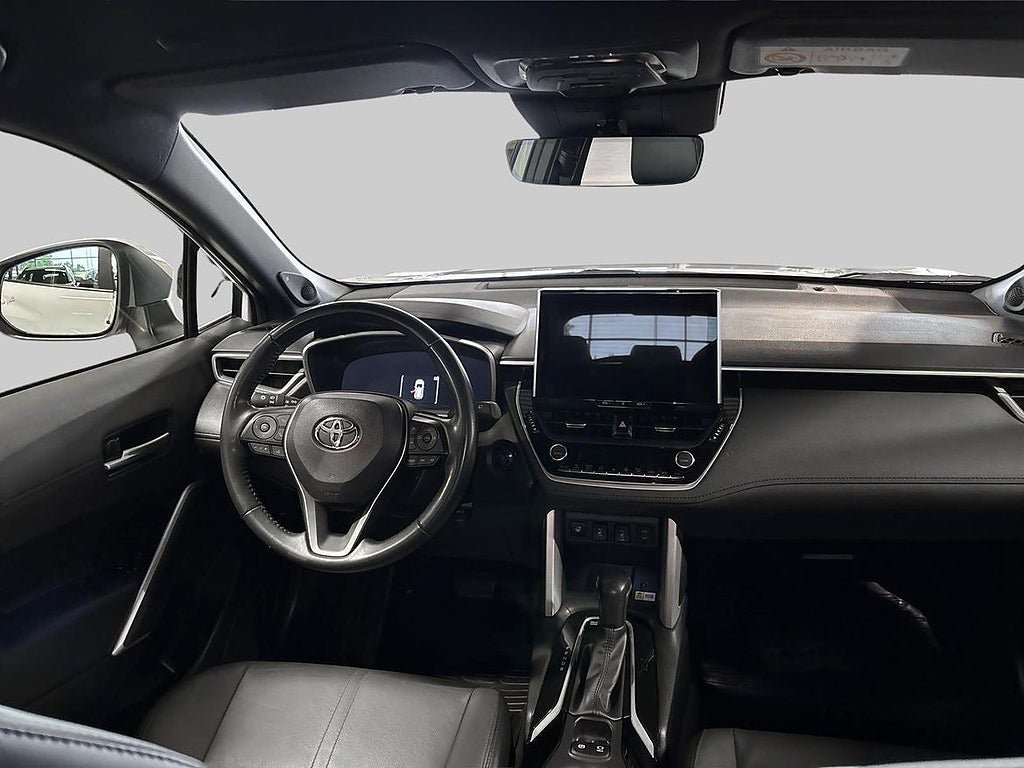 Vehicle Image 12